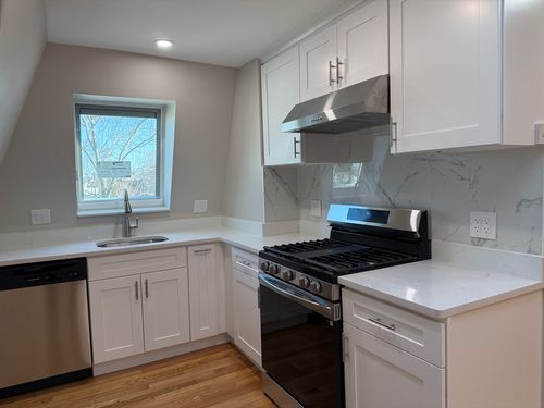 apt-3-6 Channing St, Newton, MA, 02458-1657 | Card Image