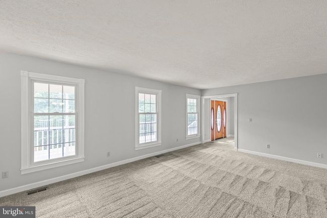 7519 N Frederick Pike, House other with 3 bedrooms, 4 bathrooms and null parking in CROSS JUNCTION VA | Image 5