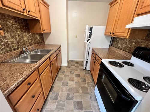 d-291 Mulberry Ave, Elmira, NY, 14903-1273 | Card Image