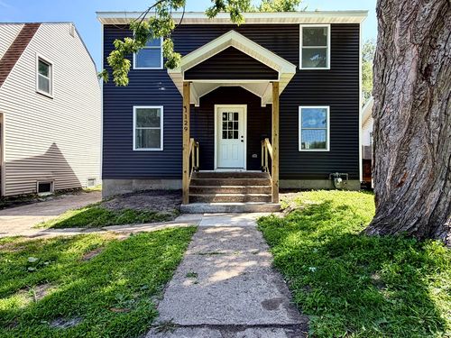1129 8th Avenue, Clinton, IA, 52732 | Card Image