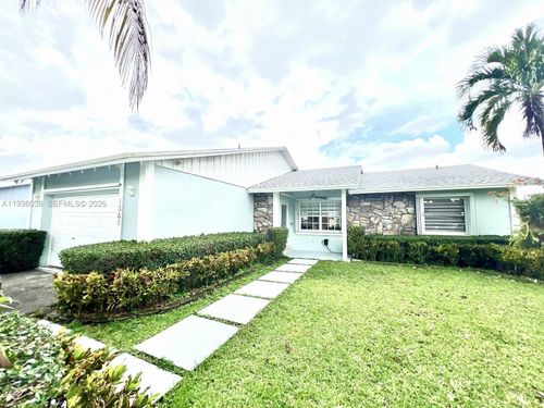 1361 N Fieldlark Ln, Homestead, FL, 33035-1071 | Card Image