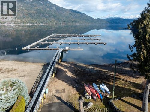 6421 Eagle Bay Rd, Eagle Bay, BC, V0E1T0 | Card Image