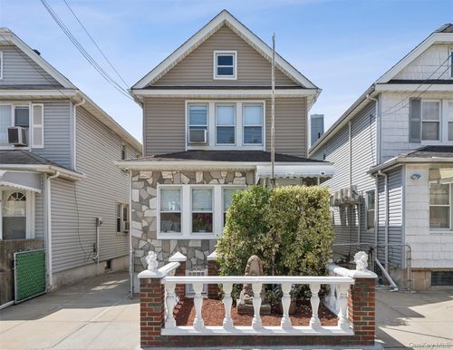 119-32 27th Avenue, New York, NY, 11354 | Card Image