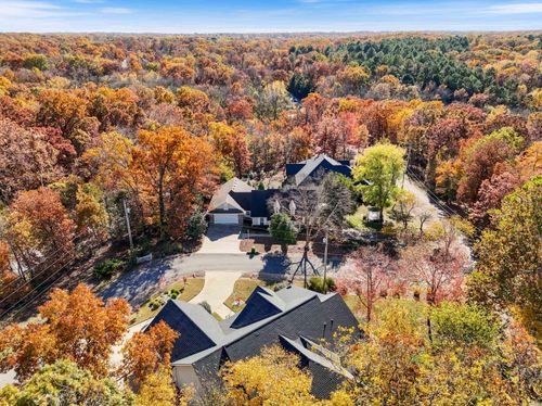 1 Berrydale Ln, Bella Vista, AR, 72715-5588 | Card Image