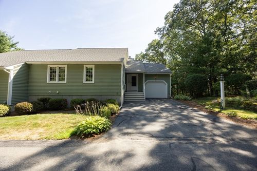 105-105 Laurelwood Dr, Hopedale, MA, 01747-1953 | Card Image