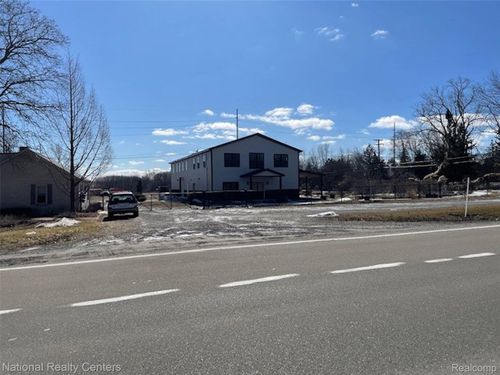 496 E Avon Road, Rochester Hills, MI, 48307 | Card Image