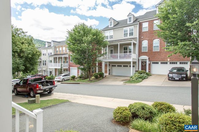 2105 Avinity Loop, House attached with 3 bedrooms, 4 bathrooms and null parking in CHARLOTTESVILLE VA | Image 5