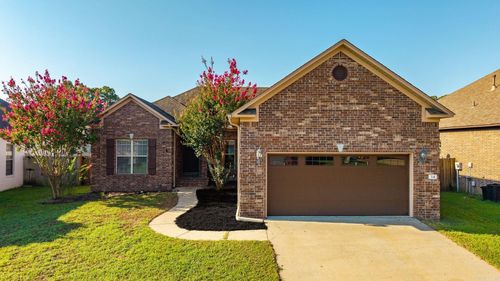 14 Oak Tree Cir, Conway, AR, 72032-2112 | Card Image