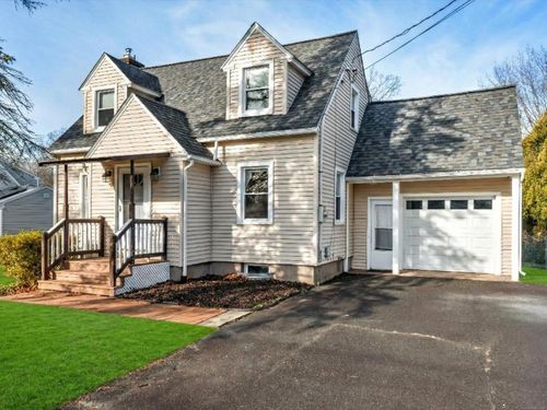 237 Boston Rd, Middletown, CT, 06457-3554 | Card Image