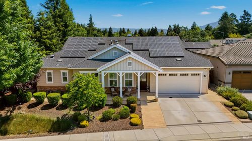124 Old Vine Way, Napa, CA, 94558-7029 | Card Image
