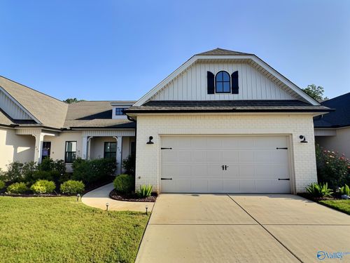458 Raleigh Elm Drive, Huntsville, AL, 35824 | Card Image