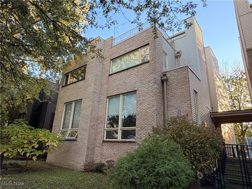 2282 W 5th St, Cleveland, OH, 44113-4519 | Card Image