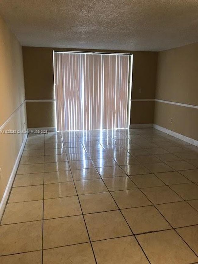 APT-429 - 6960 Nw 186 Th St, Condo with 1 bedrooms, 1 bathrooms and null parking in Hialeah FL | Image 7