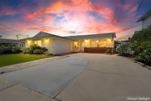 720 Safford Ave, Spring Valley, CA, 91977-4820 | Card Image