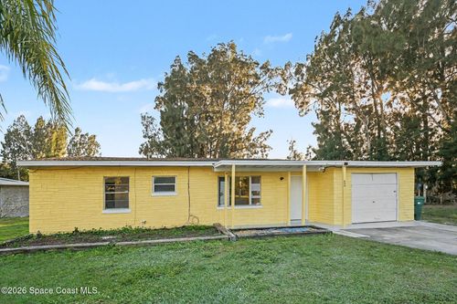 500 Wisteria Dr, Melbourne, FL, 32901-1450 | Card Image