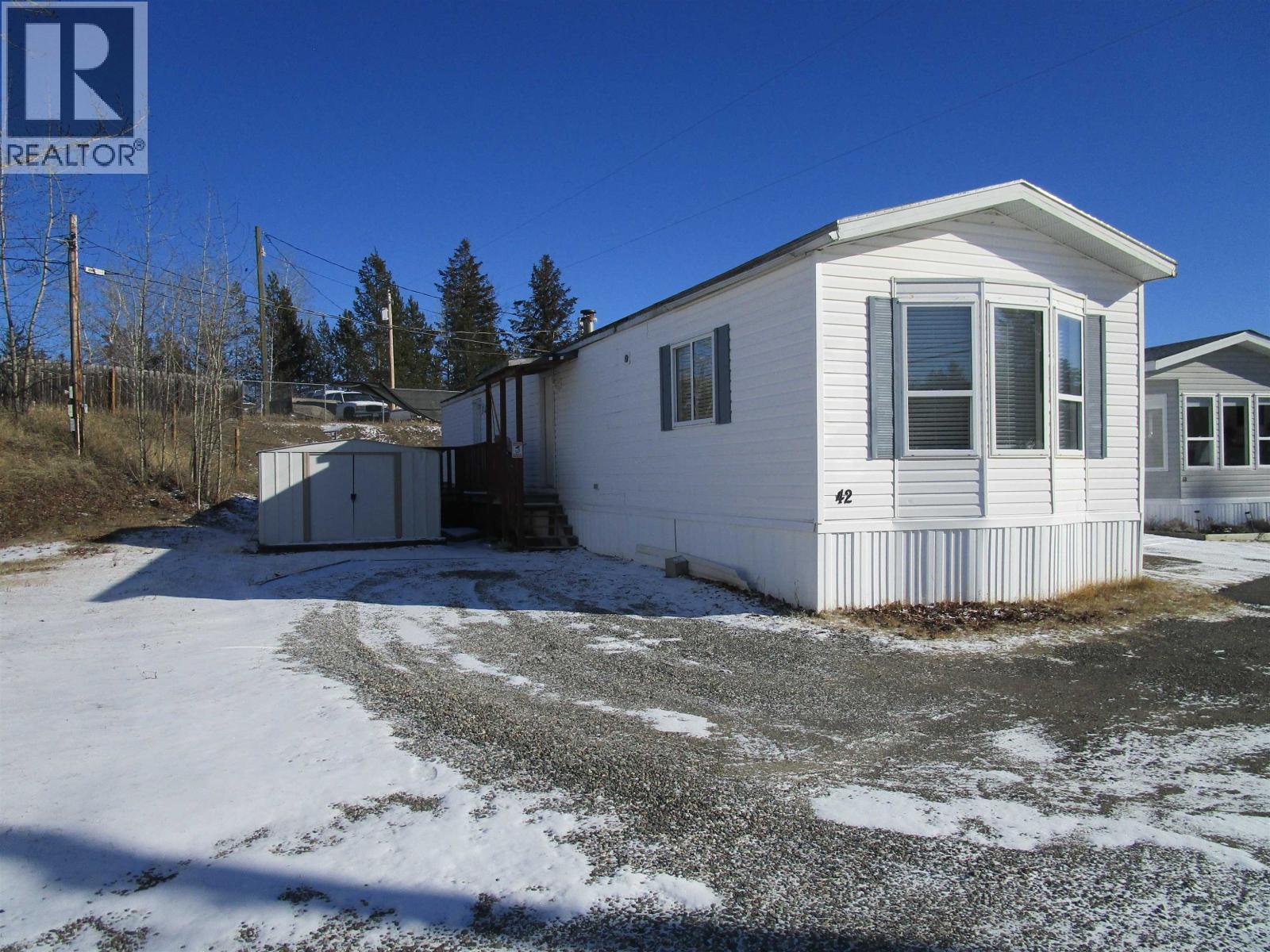 Residential in 103 Mile House 2