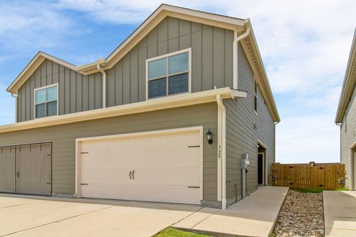 329 Stone Ct, Princeton, TX, 75407-5757 | Card Image
