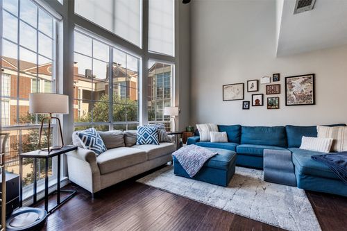 apt-213-3100 Cole Ave, Dallas, TX, 75204-1363 | Card Image