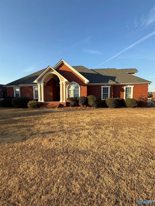 1030 Roseland Ln, Southside, AL, 35907-7054 | Card Image