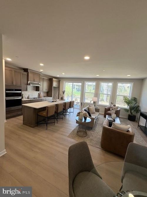208 Declan Ct, DOWNINGTOWN, PA, 19335-2077 | Card Image