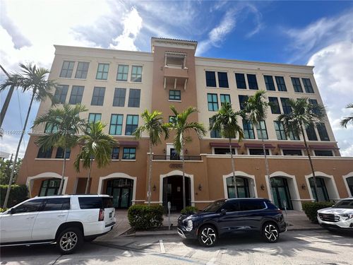 ste-318-814 Ponce De Leon Blvd, Coral Gables, FL, 33134-3033 | Card Image