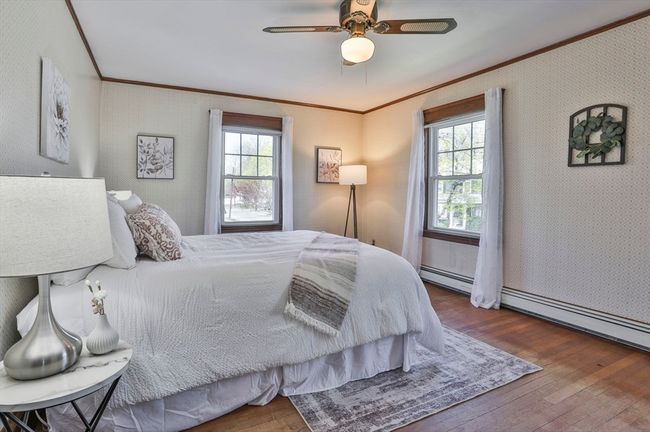 18 Eastern Ave, House other with 3 bedrooms, 1 bathrooms and 3 parking in Wakefield MA | Image 27