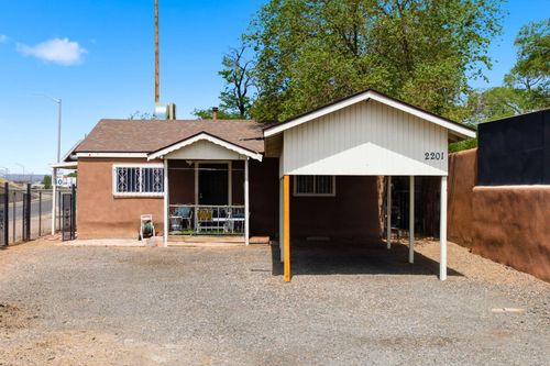 2201 7th St Nw, Albuquerque, NM, 87102-1003 | Card Image