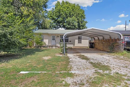 1318 Hembree Ave, Springdale, AR, 72764-6909 | Card Image