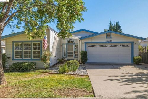 spc-8-12720 Robinia Cir, Sonora, CA, 95370-5279 | Card Image