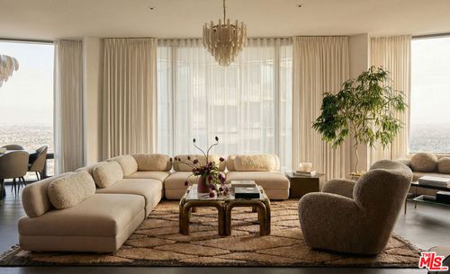 34b-211 W Elm Court, Los Angeles, CA, 90067 | Card Image