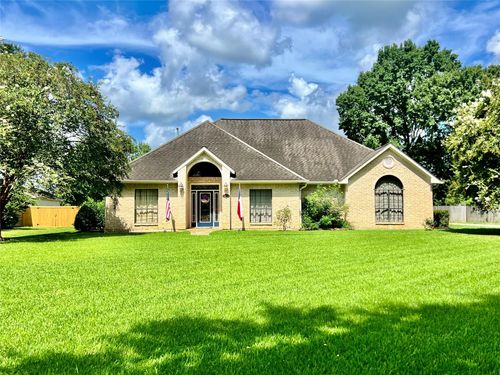 6005 Lakeside Dr, Liberty, TX, 77575-3009 | Card Image