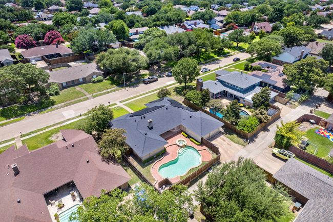 Beautiful established neighborhood | Image 31