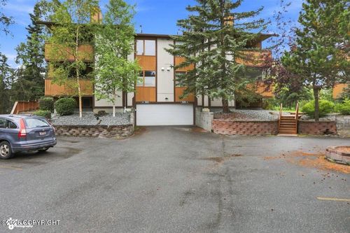 18-e-7320 Huntsmen Circle, Anchorage, AK, 99518 | Card Image