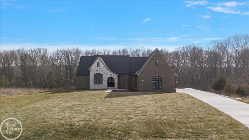 11182 Karen D Dr, Bruce Township, MI, 48065-4507 | Card Image