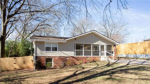 848 East Ave, Scottdale, GA, 30079-1004 | Card Image