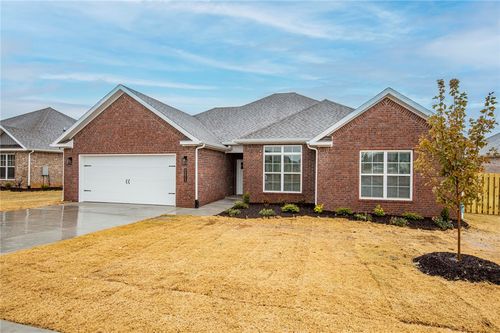 1900 Seay Cir, Pea Ridge, AR, 72751-7005 | Card Image
