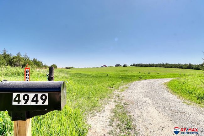 4949 Little Salt Rd, House other with 3 bedrooms, 3 bathrooms and 6 parking in Ceresco NE | Image 57