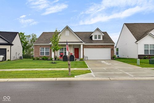 9858 Bryce Blvd, Pendleton, IN, 46064-6446 | Card Image