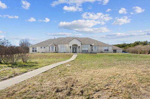 2383 Pecan Creek Rd, Killeen, TX, 76549-6511 | Card Image