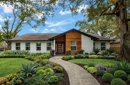 10603 Riverview Dr, Houston, TX, 77042-1390 | Card Image
