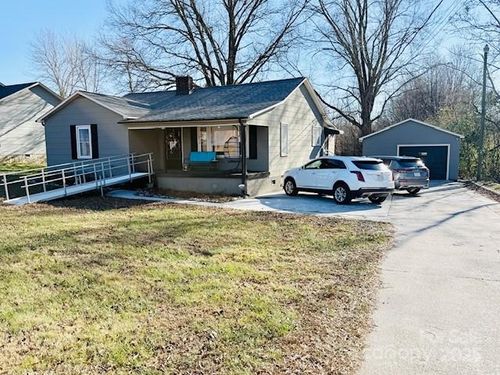 3531 Icard Rhodhiss Rd, Connelly Springs, NC, 28612-7211 | Card Image