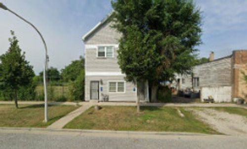 8538 S Green Bay Ave, Chicago, IL, 60617-2662 | Card Image