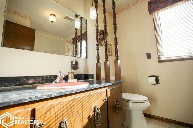 1101 310 Th St, Home with 3 bedrooms, 2 bathrooms and null parking in Burt IA | Image 26