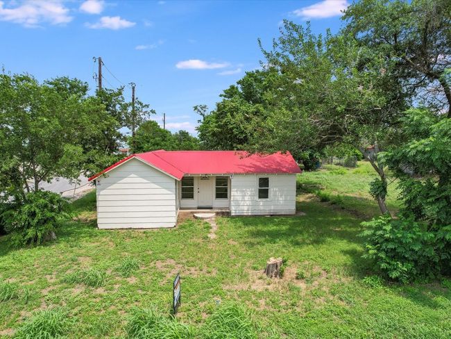 View from Curb | Image 15