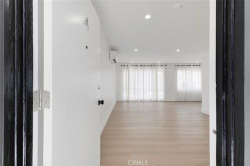 4-6300 Orange Street, LOS ANGELES, CA, 90048 | Card Image