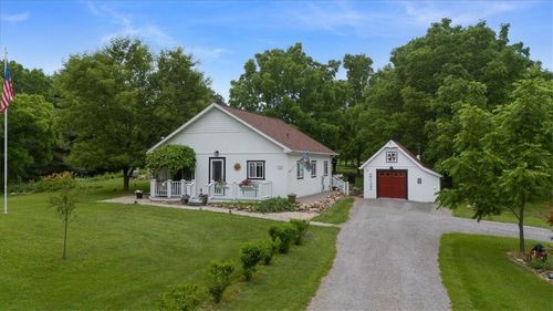9330 Big Tree Rd, Hemlock, NY, 14466-9624 | Card Image