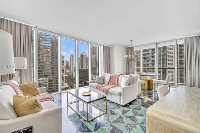 APT-2508 - 485 Brickell Ave, Condo with 2 bedrooms, 2 bathrooms and null parking in Miami FL | Image 5
