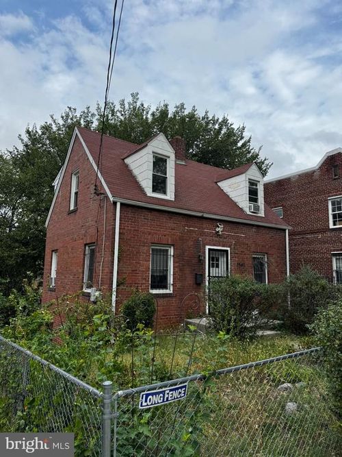 3540 Minnesota Ave Se, WASHINGTON, DC, 20019-8270 | Card Image