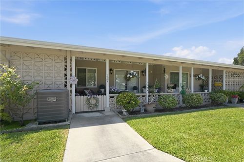 150k-1371 Oakmont Rd, Seal Beach, CA, 90740-3733 | Card Image
