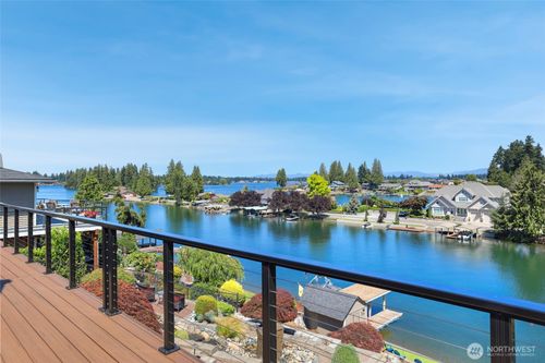 4411 183rd Ave E, Lake Tapps, WA, 98391-6728 | Card Image